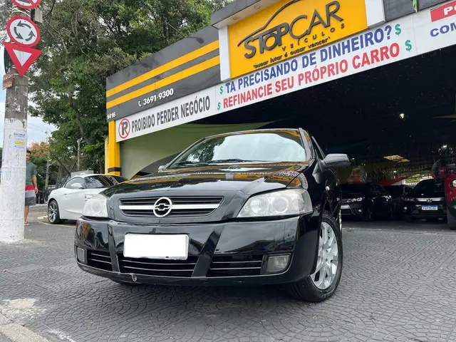 Carro Chevrolet Astra Hatch 2011 Advantage 2.0 (Flex)