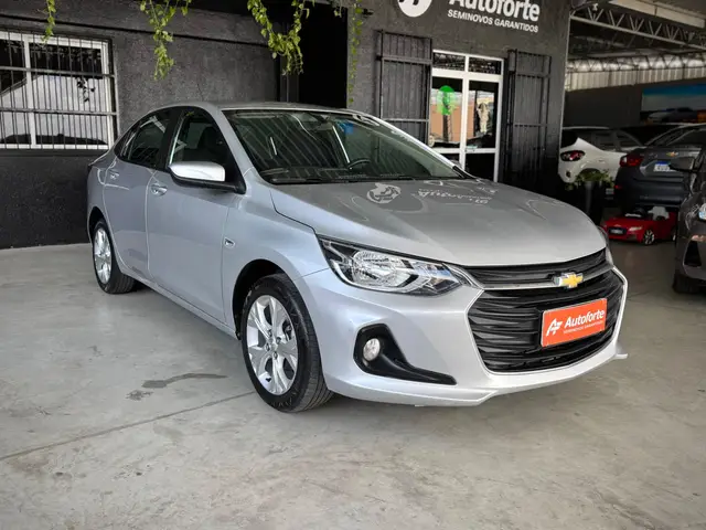 Carro Chevrolet Onix Plus 2023 LTZ 1.0 Turbo (Aut.)
