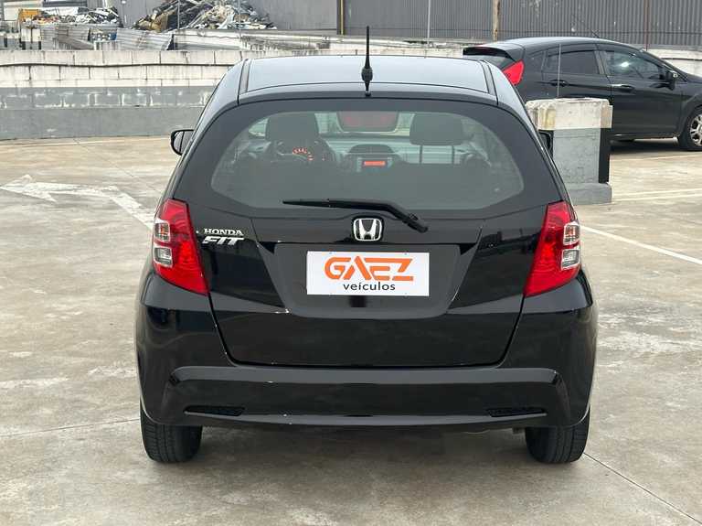 alt=