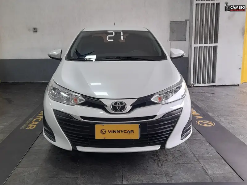 Toyota Yaris 1.5 XL Plus Connect CVT (Flex)