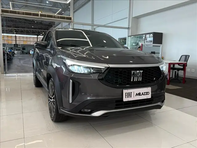 Carro Fiat Fastback 2024 Limited Edition Powered by Abarth