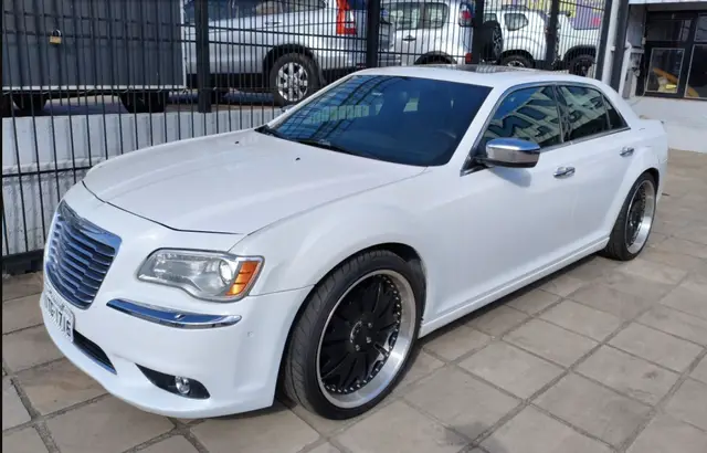Carro Chrysler 300C 2012 3.6 V6 (Aut)