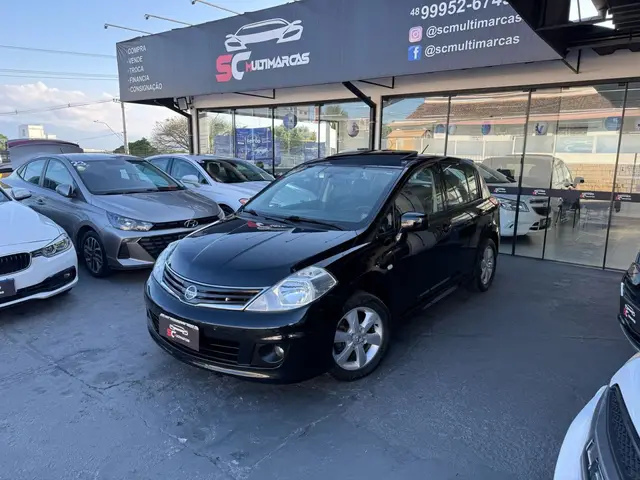 Carro Nissan Tiida 2013 SL 1.8 (flex) (aut)