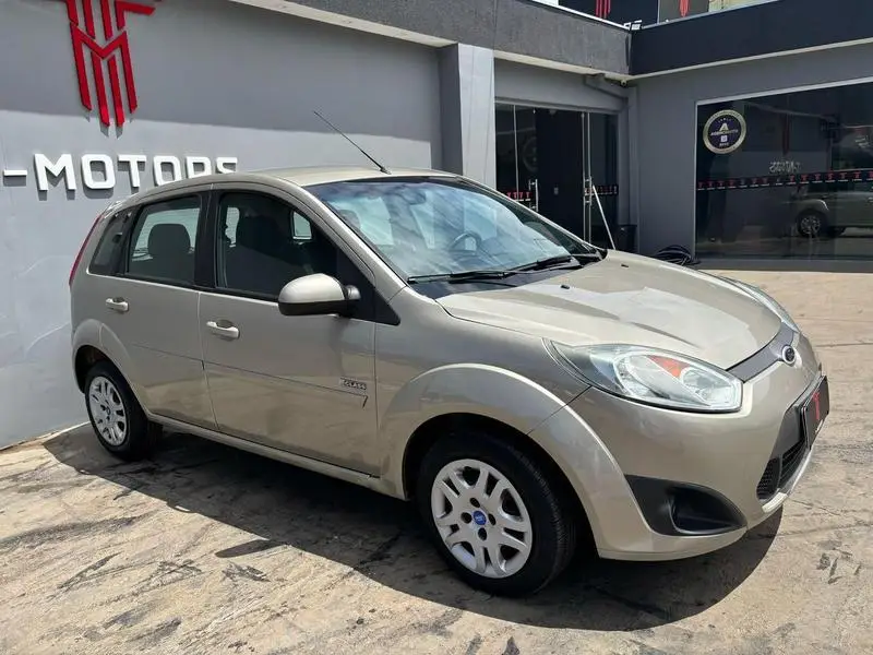 Ford Fiesta Hatch 1.6 (Flex)