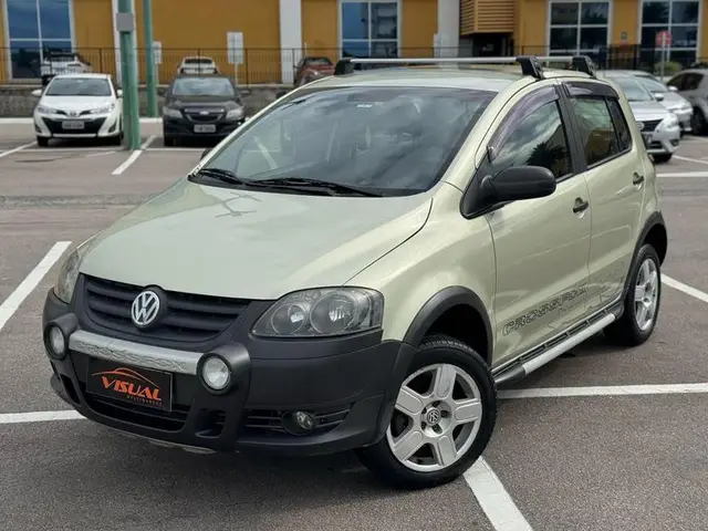 Carro Volkswagen CrossFox 2009 1.6 (Flex)