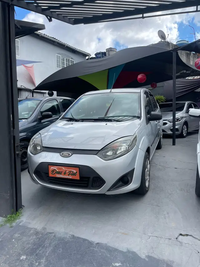 Carro Ford Fiesta Sedan 2013 1.0 (Flex)