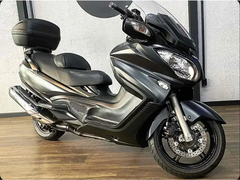 Suzuki Burgman 650 Executive