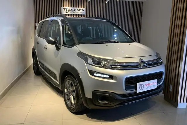 Carro Citroën Aircross 2017 1.6 16V Live (Flex) (Aut)