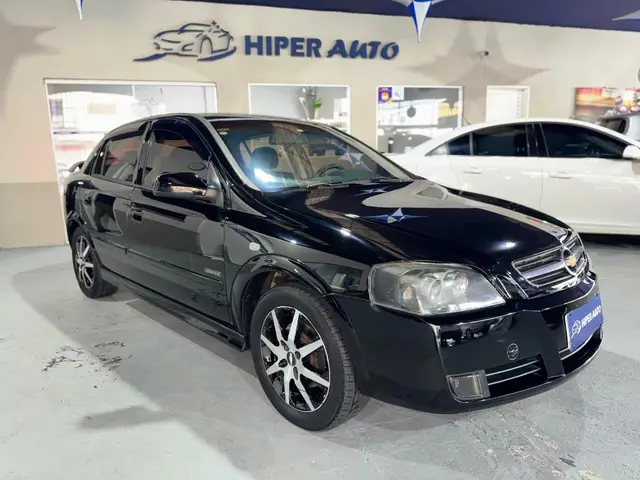 Carro Chevrolet Astra Hatch 2010 Advantage 2.0 (Flex)