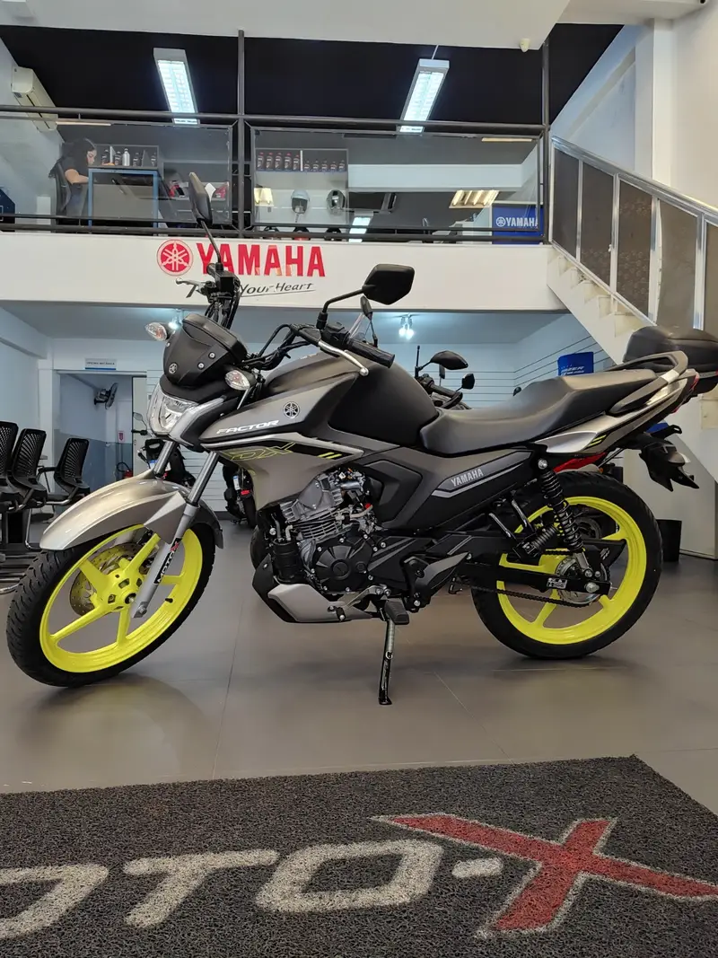 Yamaha YBR 150 Factor DX