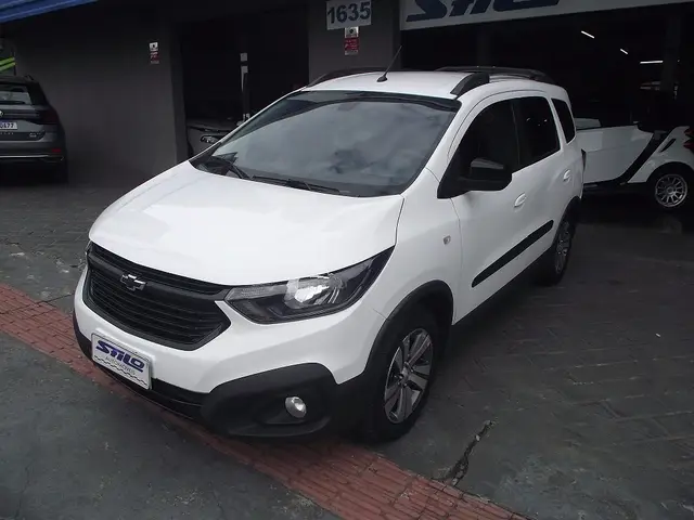 Carro Chevrolet Spin 2022 Activ 7 1.8 (Flex) (Aut)