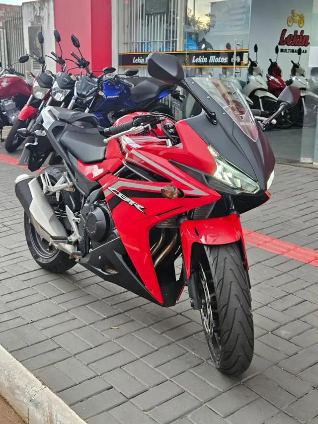 Carro Honda CBR 500 2018 R