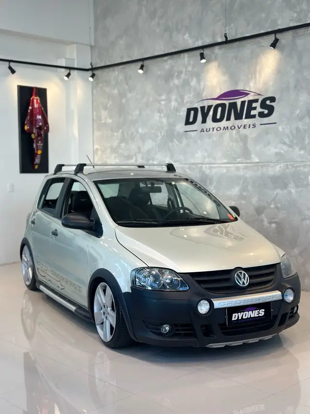 Carro Volkswagen CrossFox 2008 1.6 (Flex)