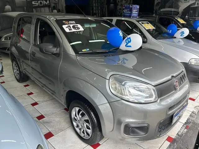 Carro Fiat Uno 2016 Attractive 1.0 (Flex) 4p