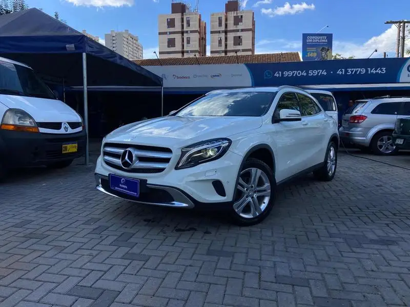 Mercedes-Benz GLA 200 GLA 200 1.6 Advance