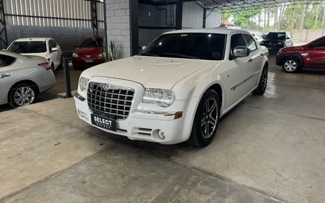 Carro Chrysler 300C 2009 3.5 V6