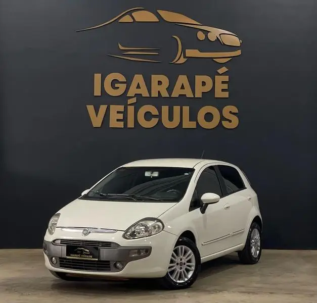 Fiat Punto Essence 1.6 16V (Flex)