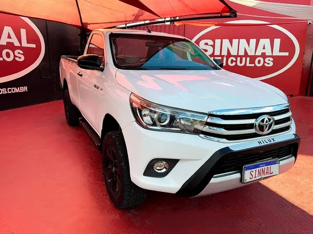 Carro Toyota Hilux Cabine Dupla 2018 Hilux 2.8 TDI SRV CD 4x4 (Aut)