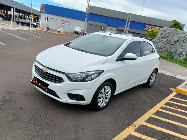 Carro Chevrolet Onix 2018 LT 1.4 8V FlexPower 5p Mec.