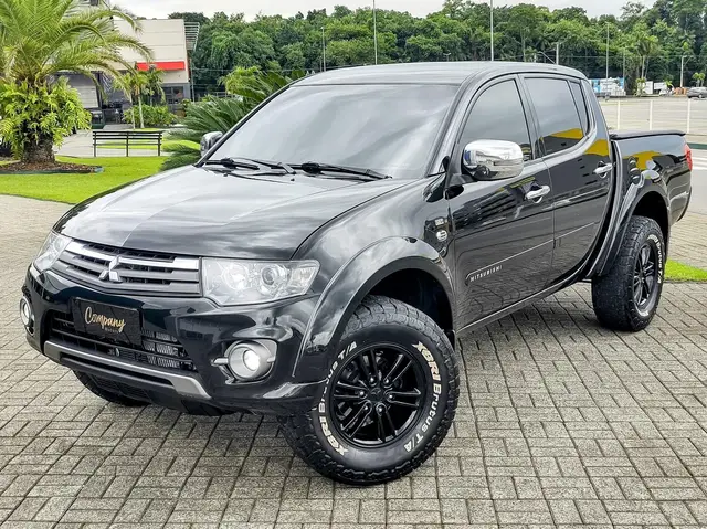 Carro Mitsubishi L200 Triton Sport 2015 3.5 V6 HPE 4WD (Flex) (Aut)