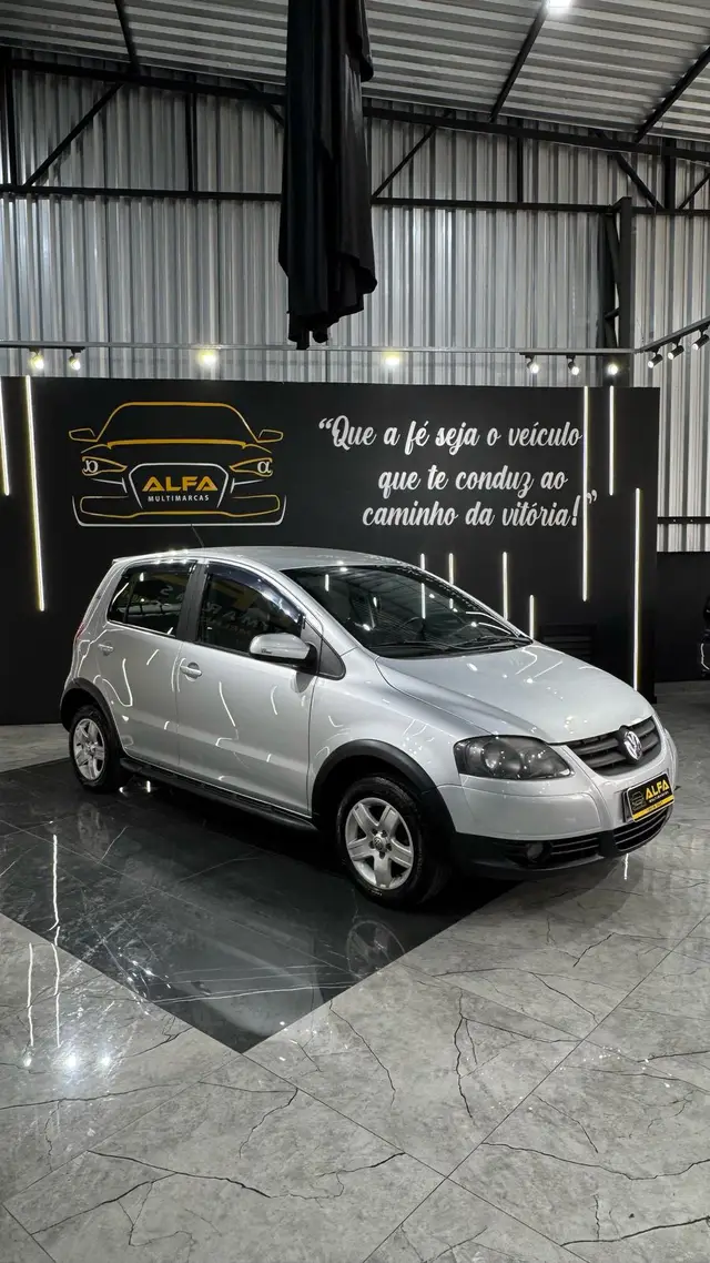 Carro Volkswagen Fox 2010 SUNRISE 1.0 Mi Total Flex 8V
