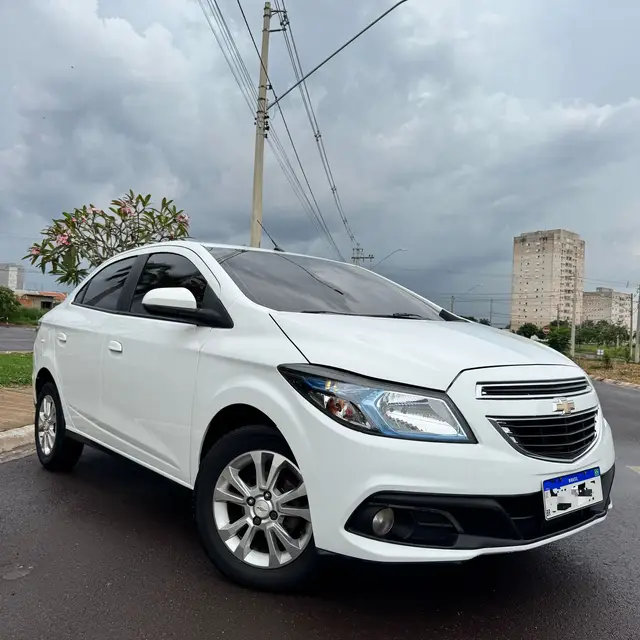 Carro Chevrolet Prisma 2014 1.4 LTZ SPE/4 (Aut)