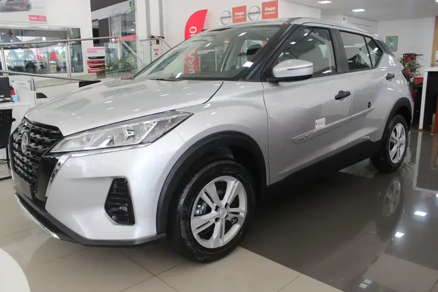 Carro Nissan Kicks Play 2025 Sense