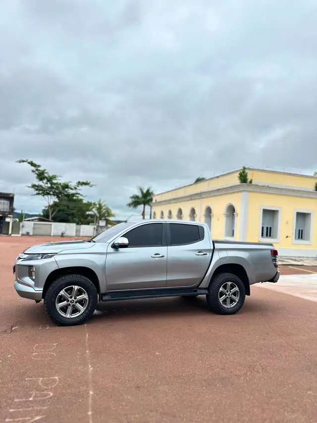 Carro Mitsubishi L200 Triton Sport 2021 Sport 2.4 DID-H HPE 4WD (Aut)