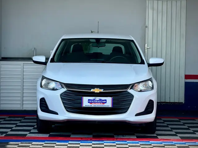 Carro Chevrolet Onix 2023 LT 1.0