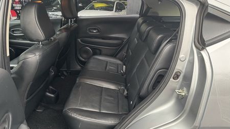 HR-V Touring CVT 1.8 I-VTEC FlexOne