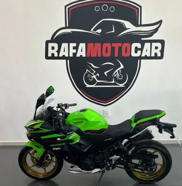 Carro Kawasaki Ninja 2021 400