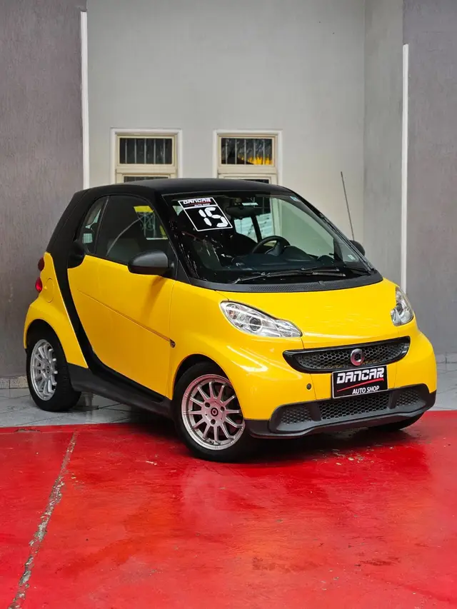 Carro Smart Fortwo Coupe 2015 fortwo 1.0 MHD Coupé