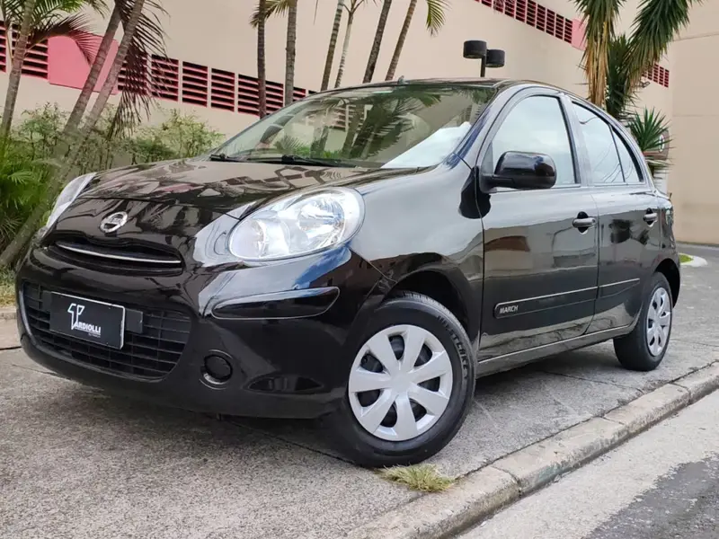Nissan March 1.6 16V S (Flex)