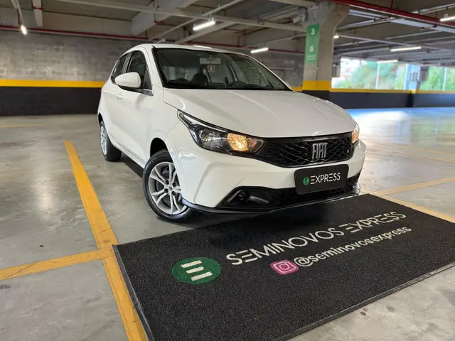 Carro Fiat Argo 2024 Drive 1.0