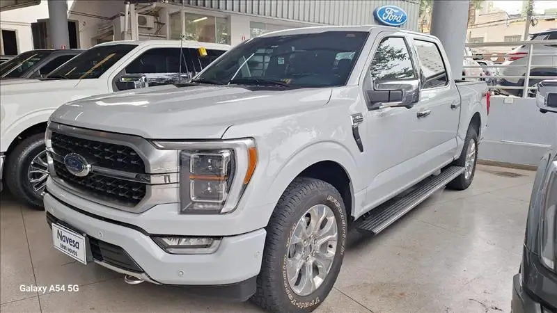 Ford F-150 Platinum 4x4 5.0 V8