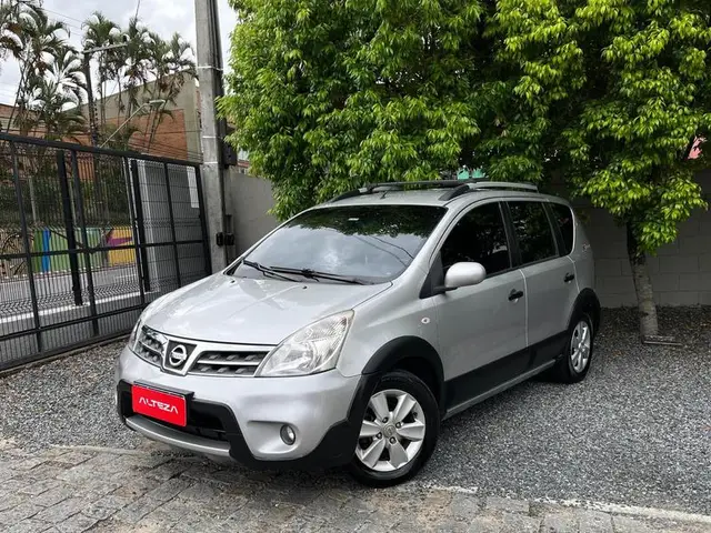 Carro Nissan Livina 2013 X-Gear SL 1.8 16V (flex) (aut)