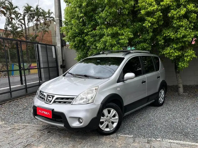 Nissan Livina X-Gear SL 1.8 16V (flex) (aut)