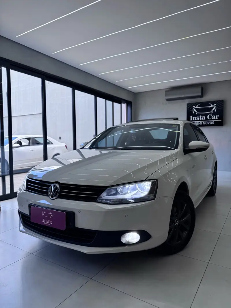 Volkswagen Jetta 2.0 Comfortline (Flex)