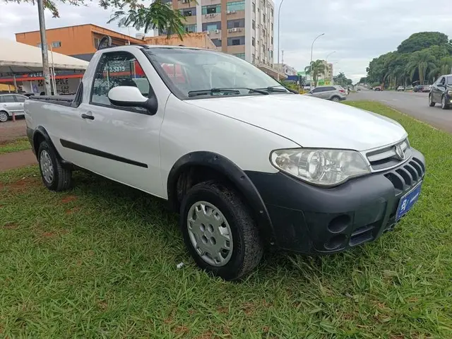 Carro Fiat Strada 2011 Fire 1.4 (Flex)