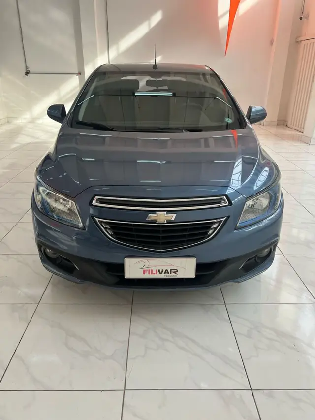 Carro Chevrolet Onix 2015 1.4 LTZ SPE/4