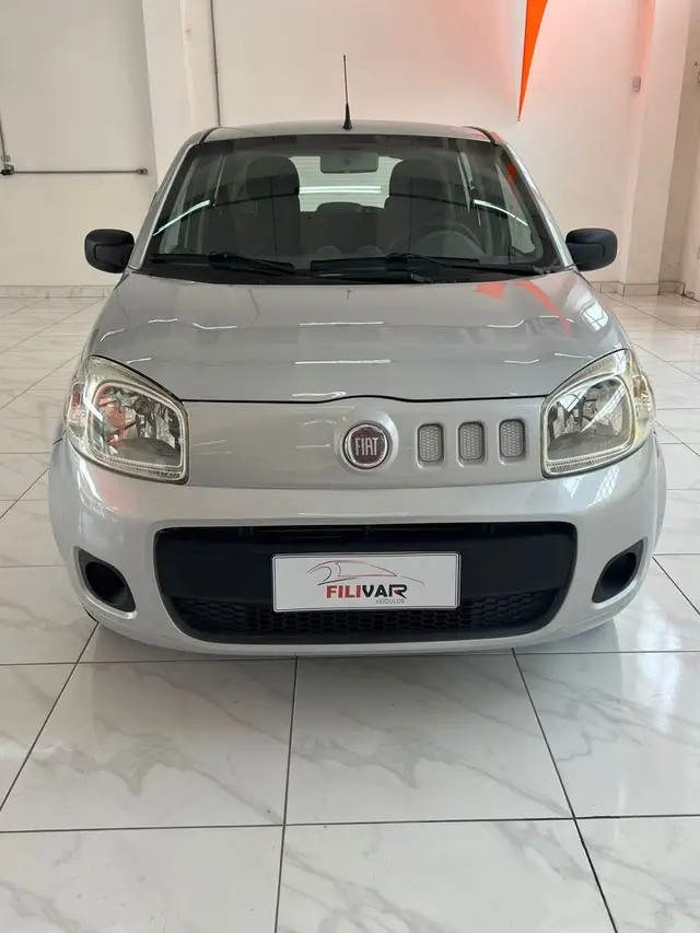 Carro Fiat Uno 2014 Vivace 1.0 8V (Flex) 4p
