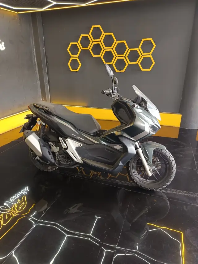Carro Honda ADV 2024 ABS
