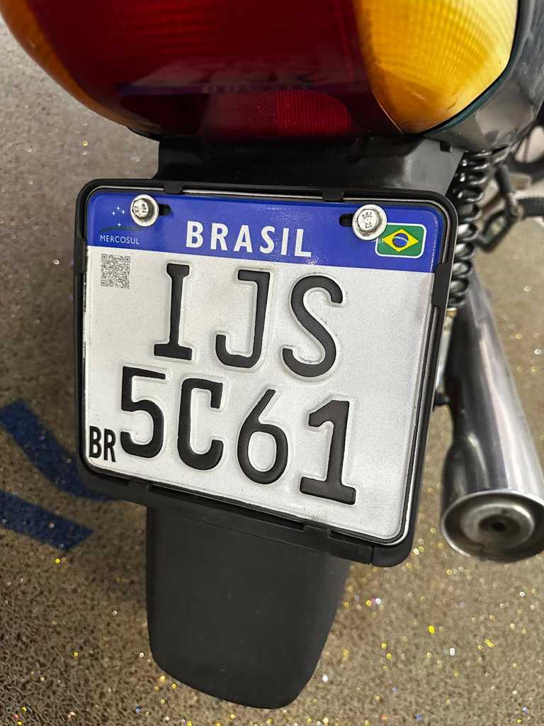 alt=
