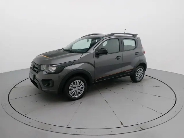 Carro Fiat Mobi 2024 Trekking 1.0