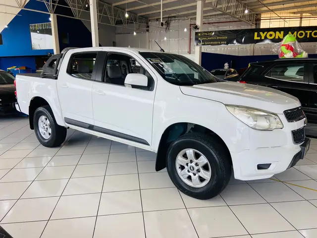 Carro Chevrolet S10 Cabine Dupla 2013 S10 LT 2.4 4x2 (Cab Dupla) (Flex)