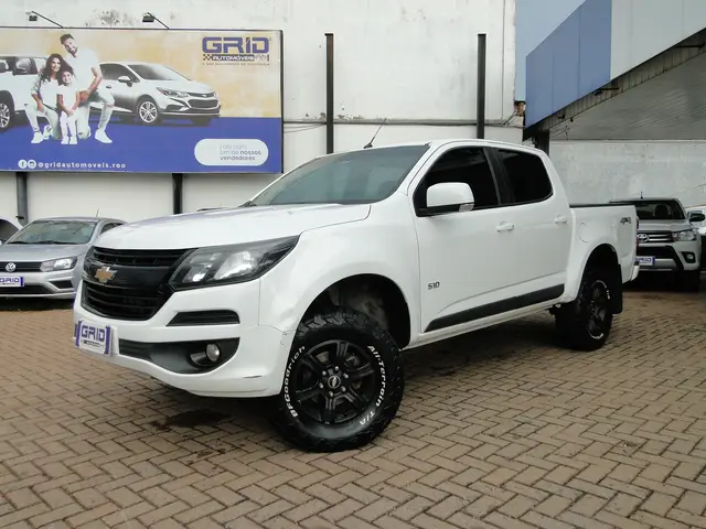 Carro Chevrolet S10 Cabine Dupla 2019 S10 2.8 CTDI LT 4WD (Cabine Dupla)