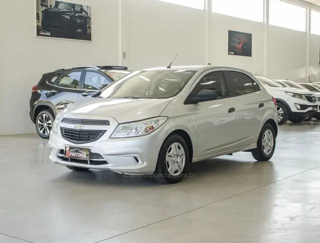 Carro Chevrolet Onix 2019 1.0 Joy SPE/4