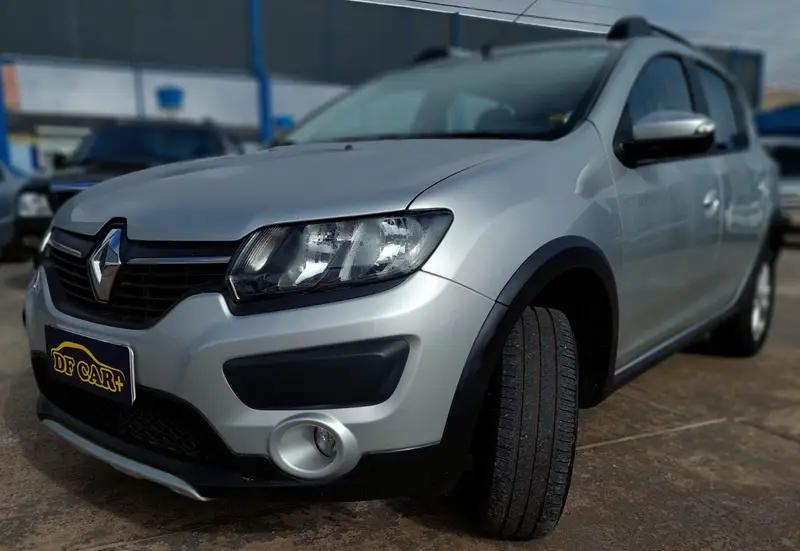 Renault Sandero Stepway 1.6 16V SCe (Flex)