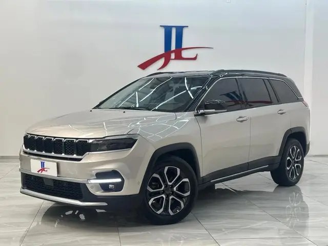 Carro Jeep Commander 2023 Limited 1.3 T270