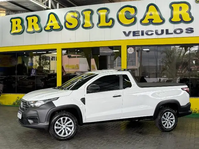 Carro Fiat Strada 2023 Endurance 1.4 Cabine Plus (Flex)
